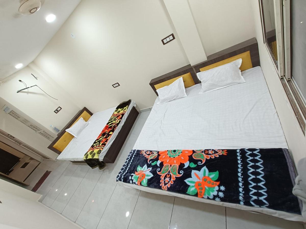 Hotel Shipra Inn Ujjain Buitenkant foto