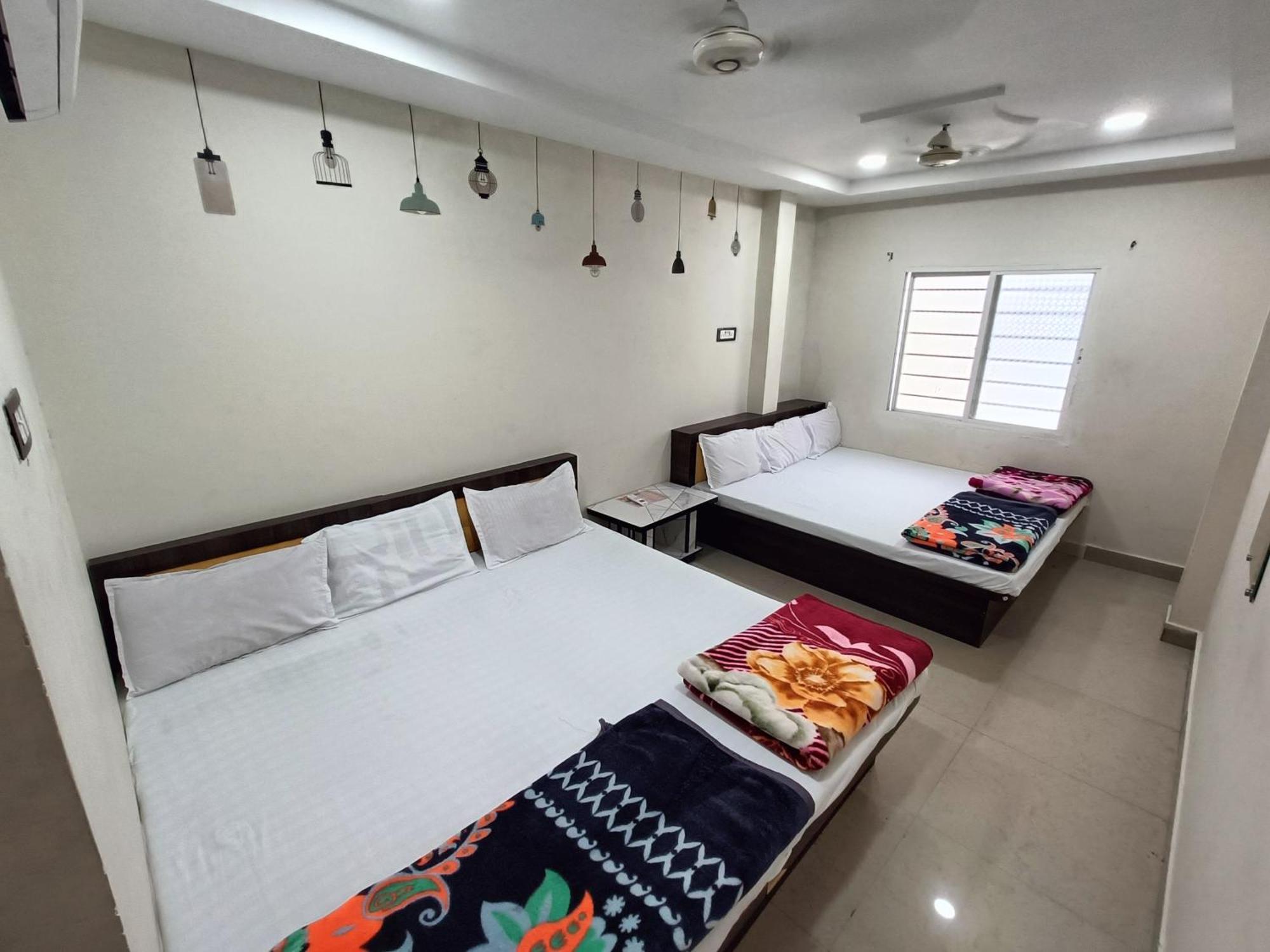 Hotel Shipra Inn Ujjain Buitenkant foto