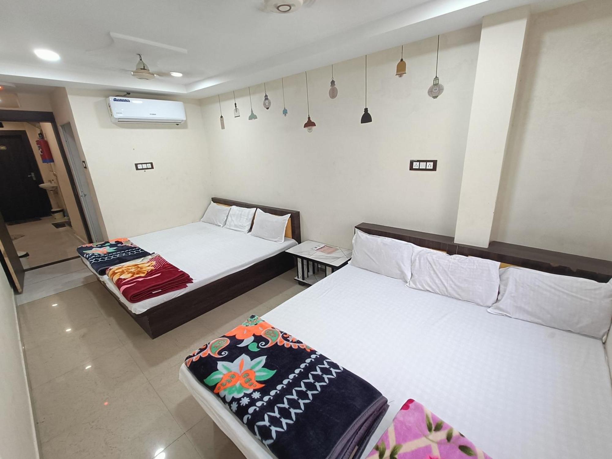 Hotel Shipra Inn Ujjain Buitenkant foto